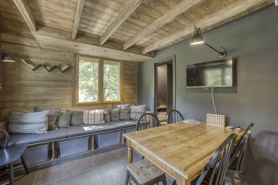 Chalet — Georges