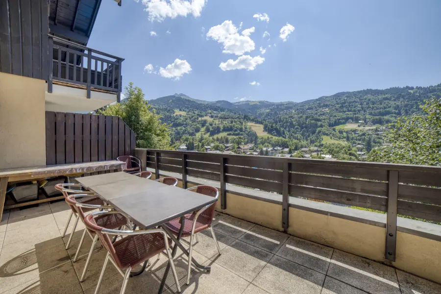 Duplex familial — Piscine intérieure