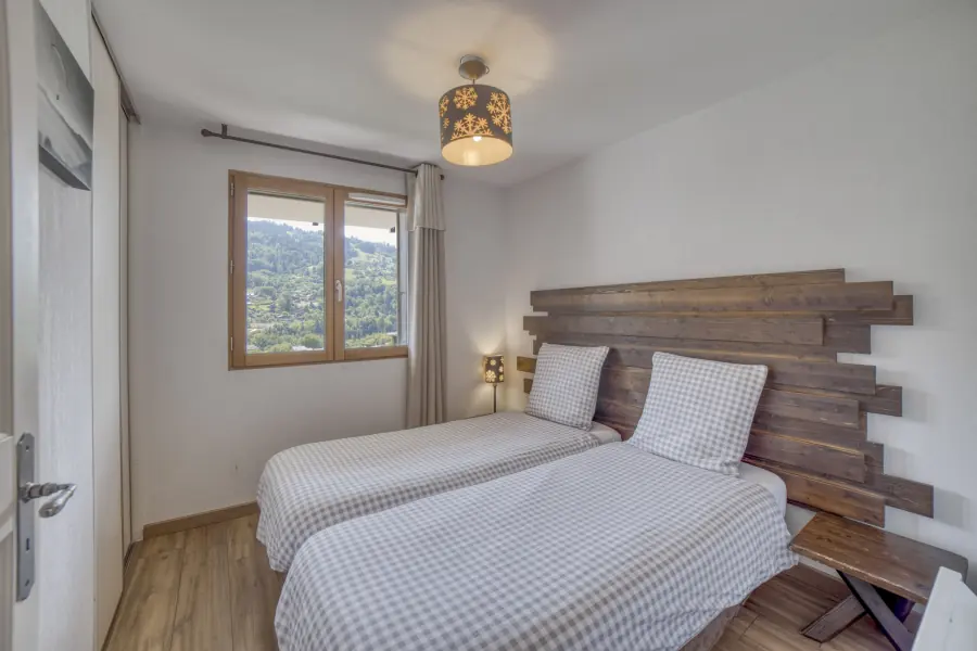 Duplex familial — Piscine intérieure