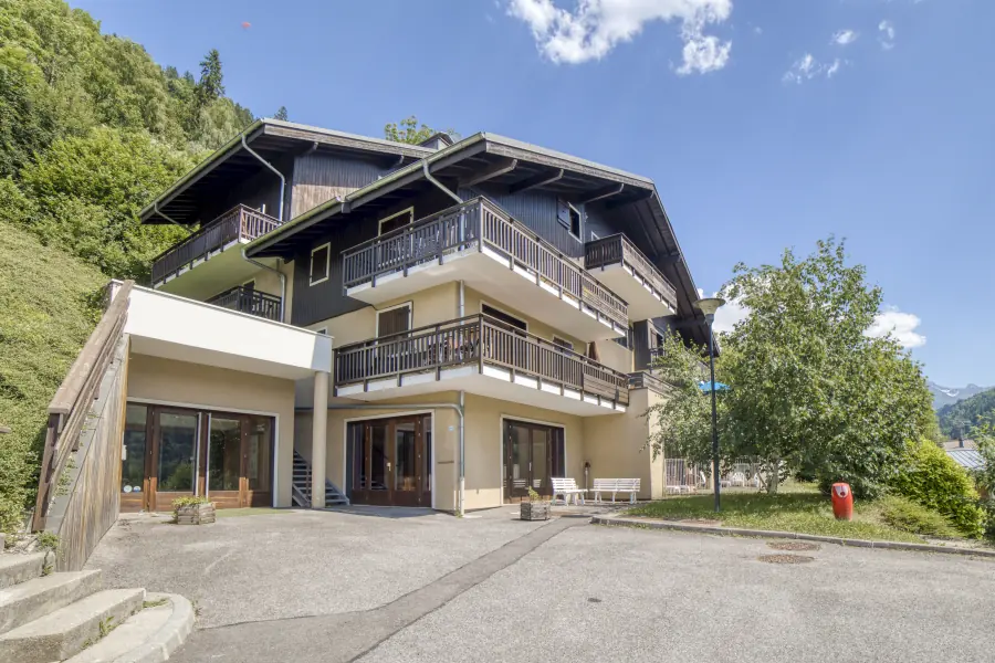 Duplex familial — Piscine intérieure